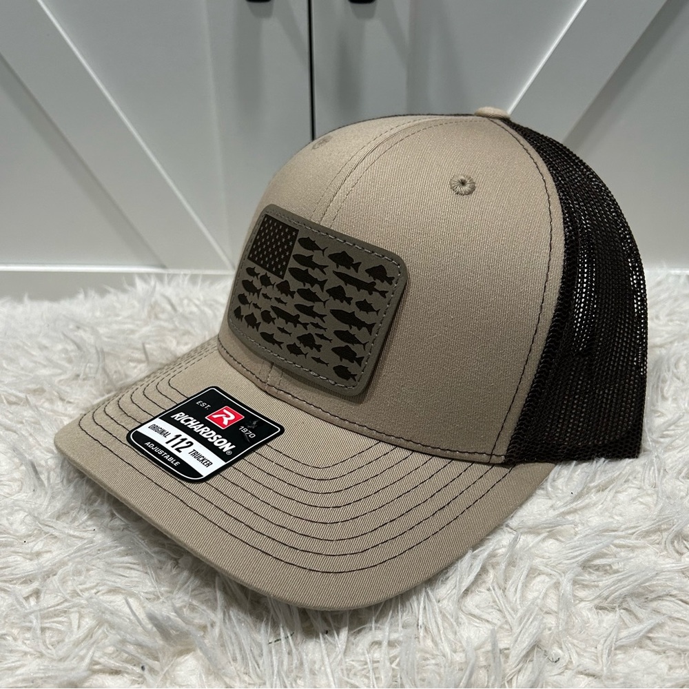 Fish flag, trucker Richardson 112 Hat.